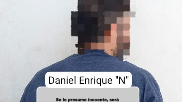 Una llamada al 911 moviliza a la policía y termina con un detenido por presunta violencia familiar en la colonia Benito Juárez de Mazatlán, Sinaloa