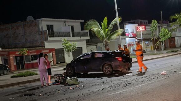 Volcadura en la México 15 deja una persona lesionada al norte de Mazatlán, Sinaloa