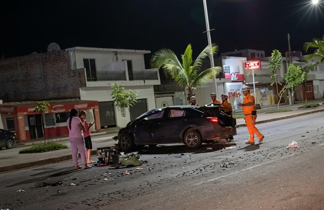 Volcadura en la México 15 deja una persona lesionada al norte de Mazatlán, Sinaloa