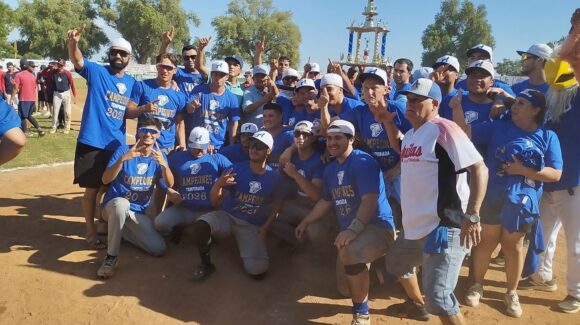 Águilas de La Trinidad conquistan la Peimbert Camacho tras 18 años de espera