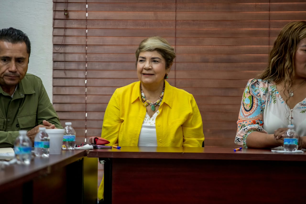 Guasave y Juan José Ríos formalizan acuerdo para garantizar agua potable a Cerro Cabezón y Bachoco
