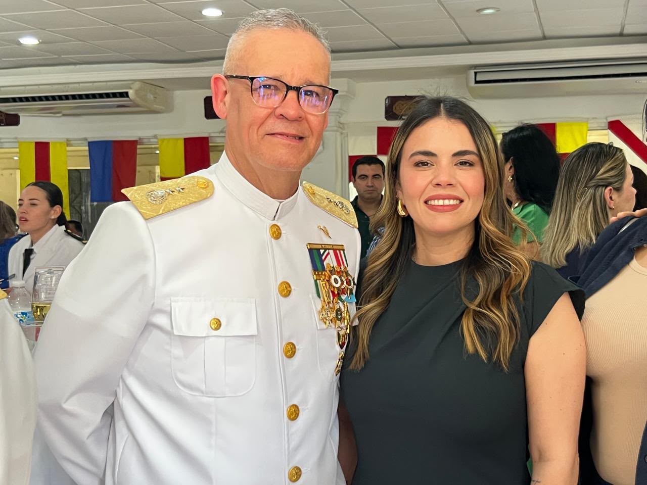 Ramos Villarreal es testigo de ceremonia de entrega-recepción del mando de armas de la Cuarta Región Naval