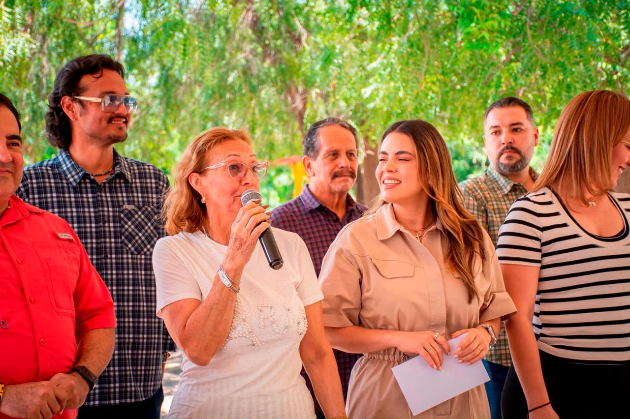 Alcaldesa de Culiacán da banderazo en colonia Popular
