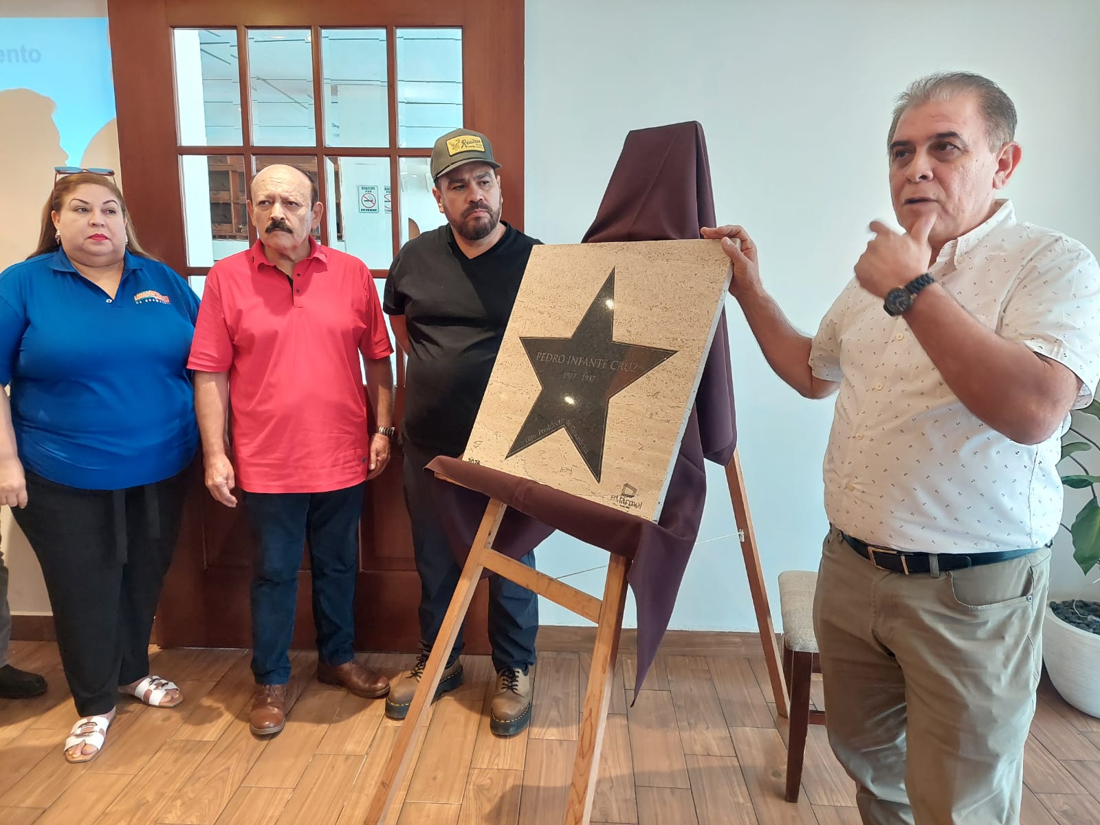 anuncian “Paseo de las Estrellas” en la plazuela Pedro Infante