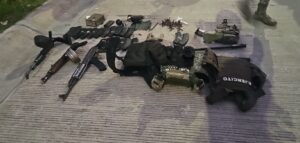 Detienen a dos y aseguran armas en Mazatlán