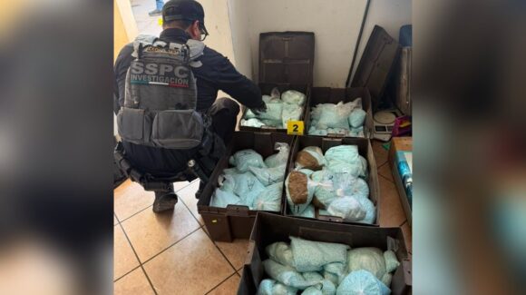 Con datos de la DEA, hallan 120 kg. de pastillas de fentanilo en BC, ligado a ‘Los Rusos’, afines al Cártel de Sinaloa