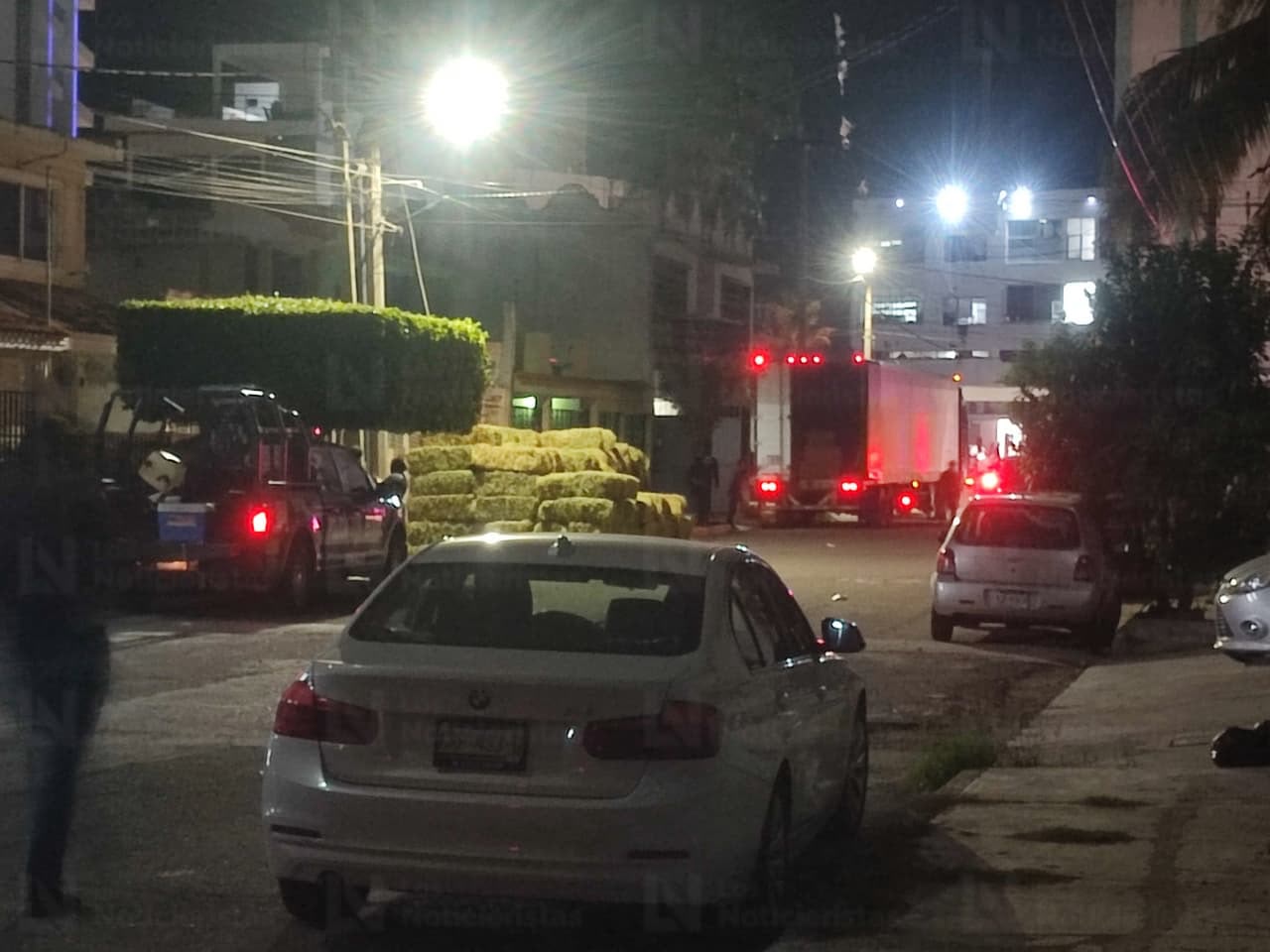 Aseguran arsenal oculto en un tráiler en Mazatlán