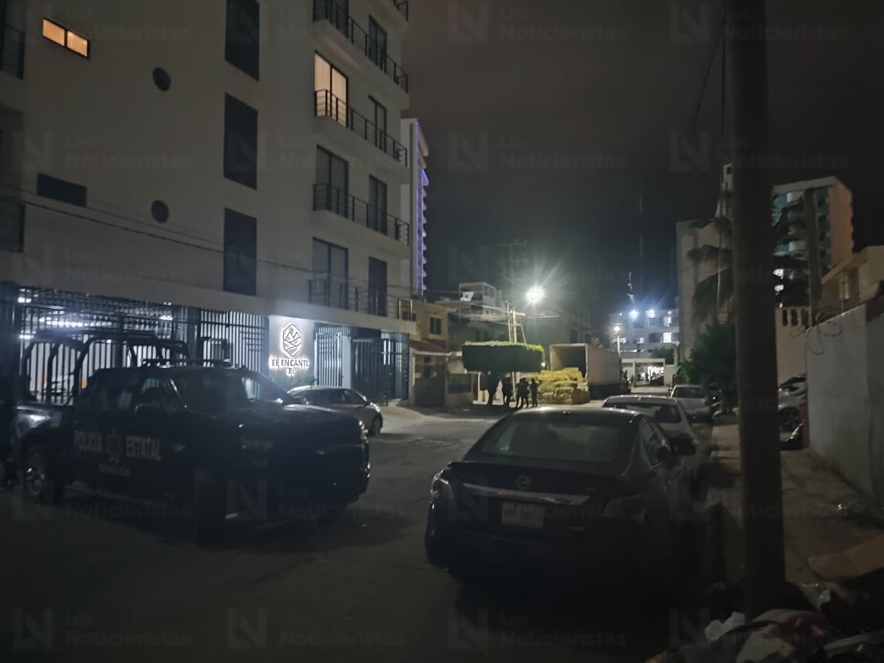 Aseguran arsenal oculto en un tráiler en Mazatlán