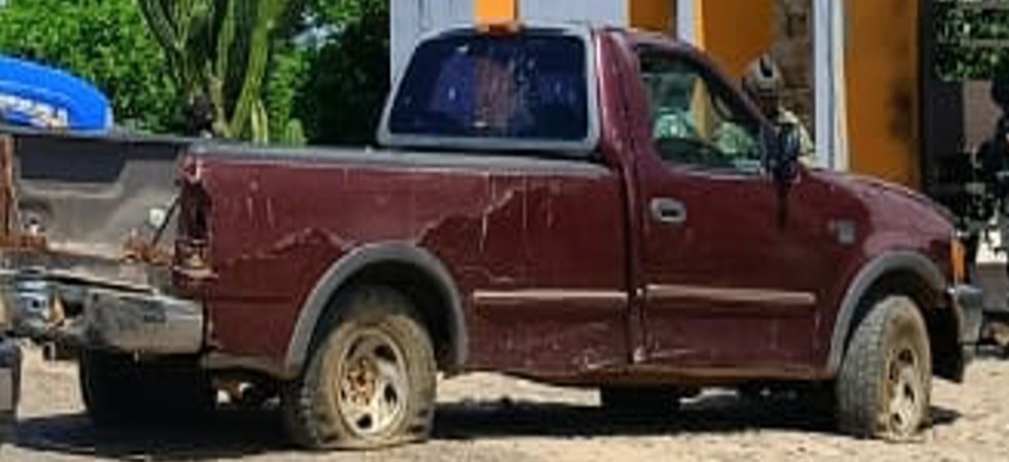 Aseguran vehículos con reporte de robo en Tepuxta, Concordia
