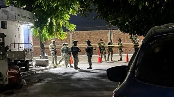 Ejecutan a balazos a un hombre en calles de la colonia Libertad de Expresión en Mazatlán, Sinaloa