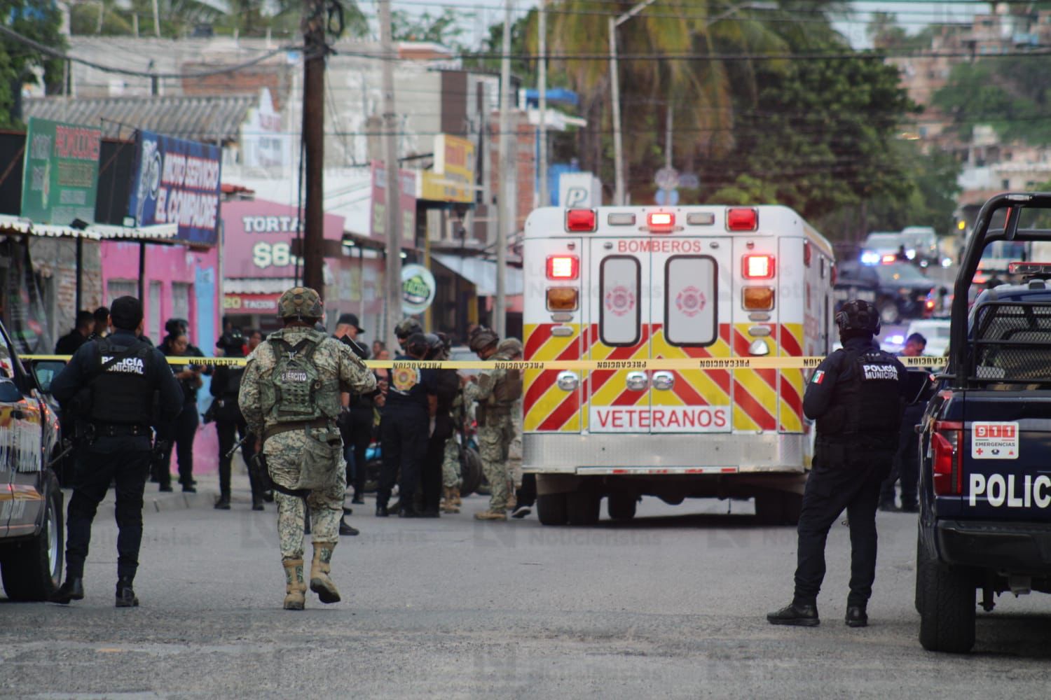 Asesinan a padre e hijo en taller de motos en Mazatlán