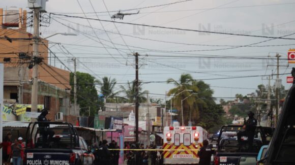 Ataque en taller de motoservicio aumenta a tres muertos; entre las víctimas están padre e hijo en Mazatlán, Sinaloa