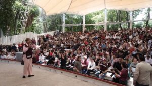 aspirantes del proceso interno de morena se reunen en asamblea informativa en culiacan tere guerra