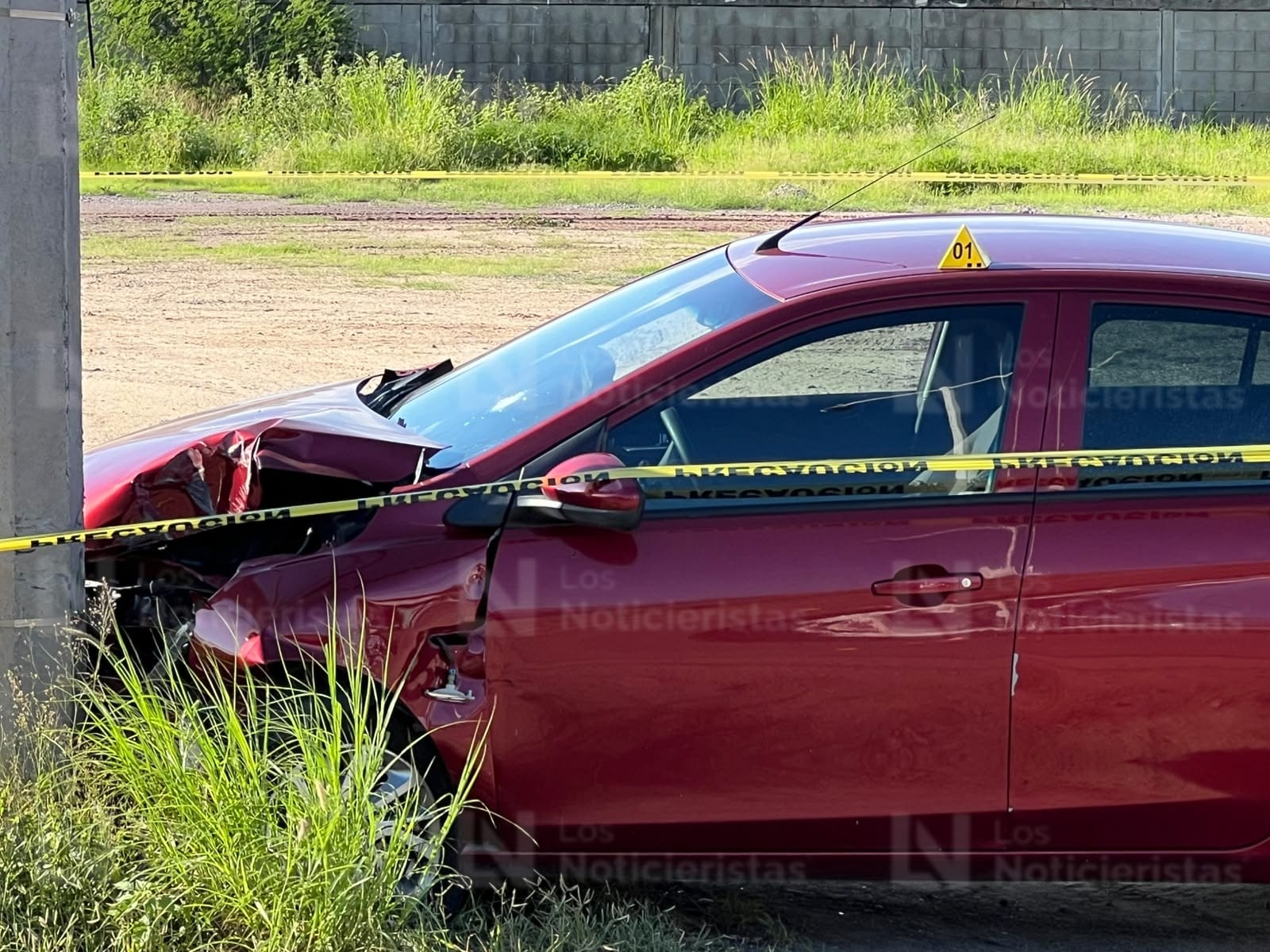 Atacan a balazos al conductor de un vehículo por la carretera Sanalona al oriente de Culiacán