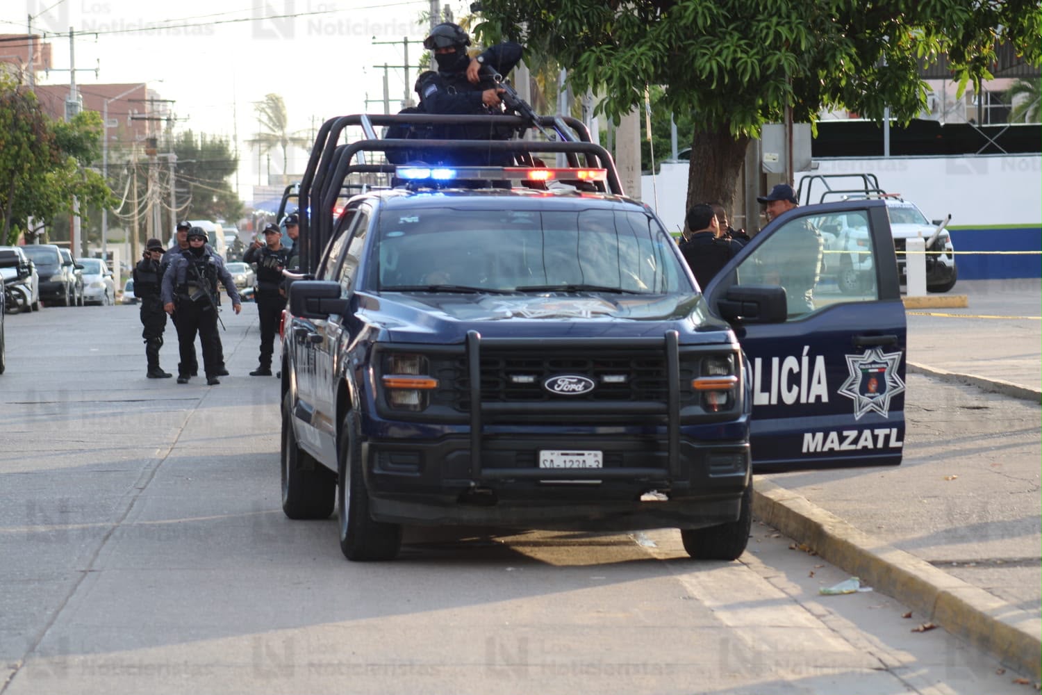 Ataque a balazos en acceso de la central de autobuses de Mazatlán deja un muerto