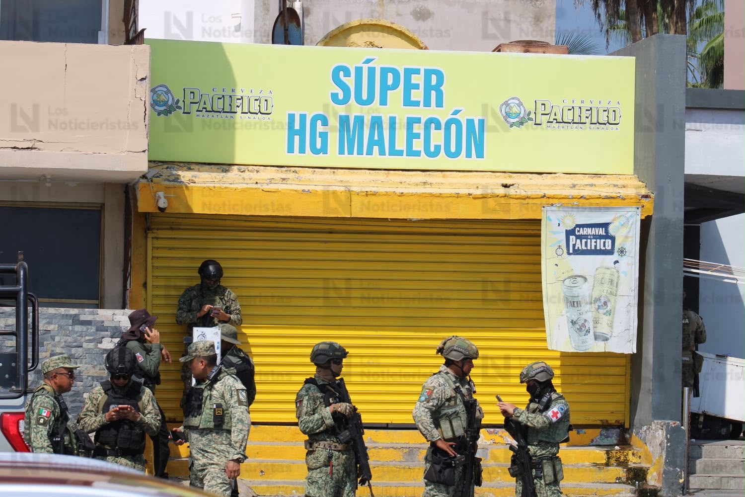 Ataque a balazos contra comercio de cerveza en plena avenida Del Mar moviliza a fuerzas de seguridad en Mazatlán