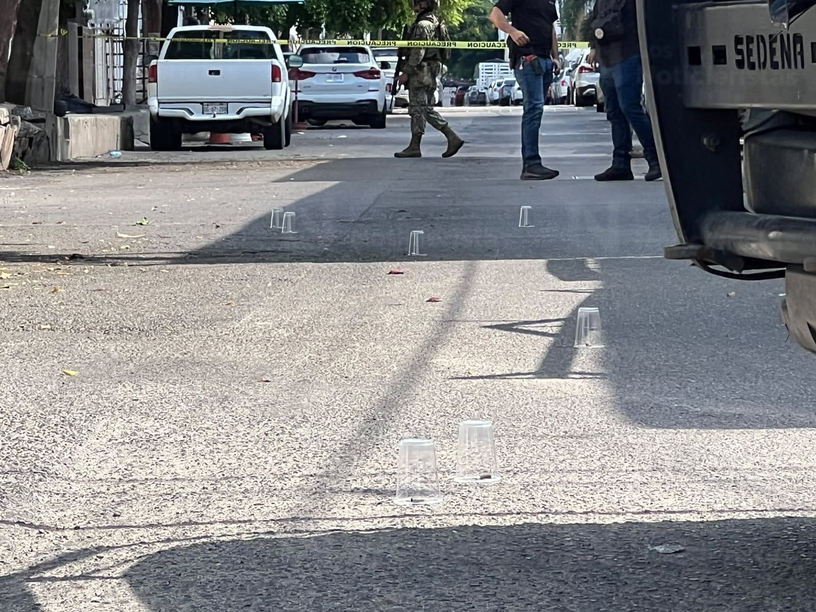 Atentado a las afueras de una casa de cambio deja una mujer herida en la colonia Centro de Culiacán