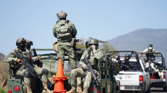 Operativo en Michoacán habría resultado en la captura de miembros de una célula de ‘El Tío Lako’, vinculado al CJNG