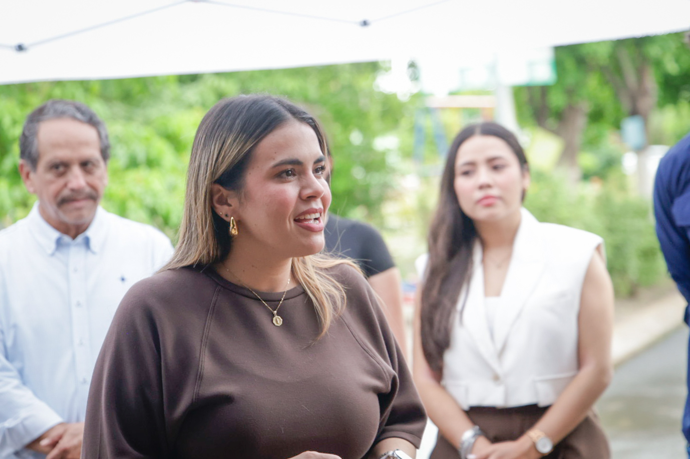 Ayto. de Culiacán entrega calles pavimentadas en la colonia Capistrano