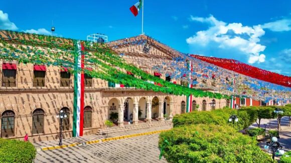 Alistan Fiestas Patrias en El Fuerte, Sinaloa; llaman a reservar su hotel con tiempo