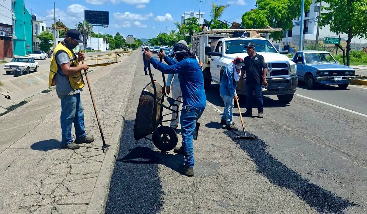 Programa de bacheo en Mazatlán