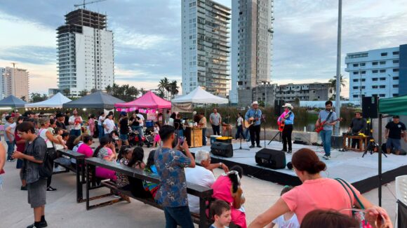 ¡Mazatlán, Sinaloa tendrá una tarde para comprar, apoyar y disfrutar! Invitan al Bazar de Emprendedores en el Parque Central este domingo
