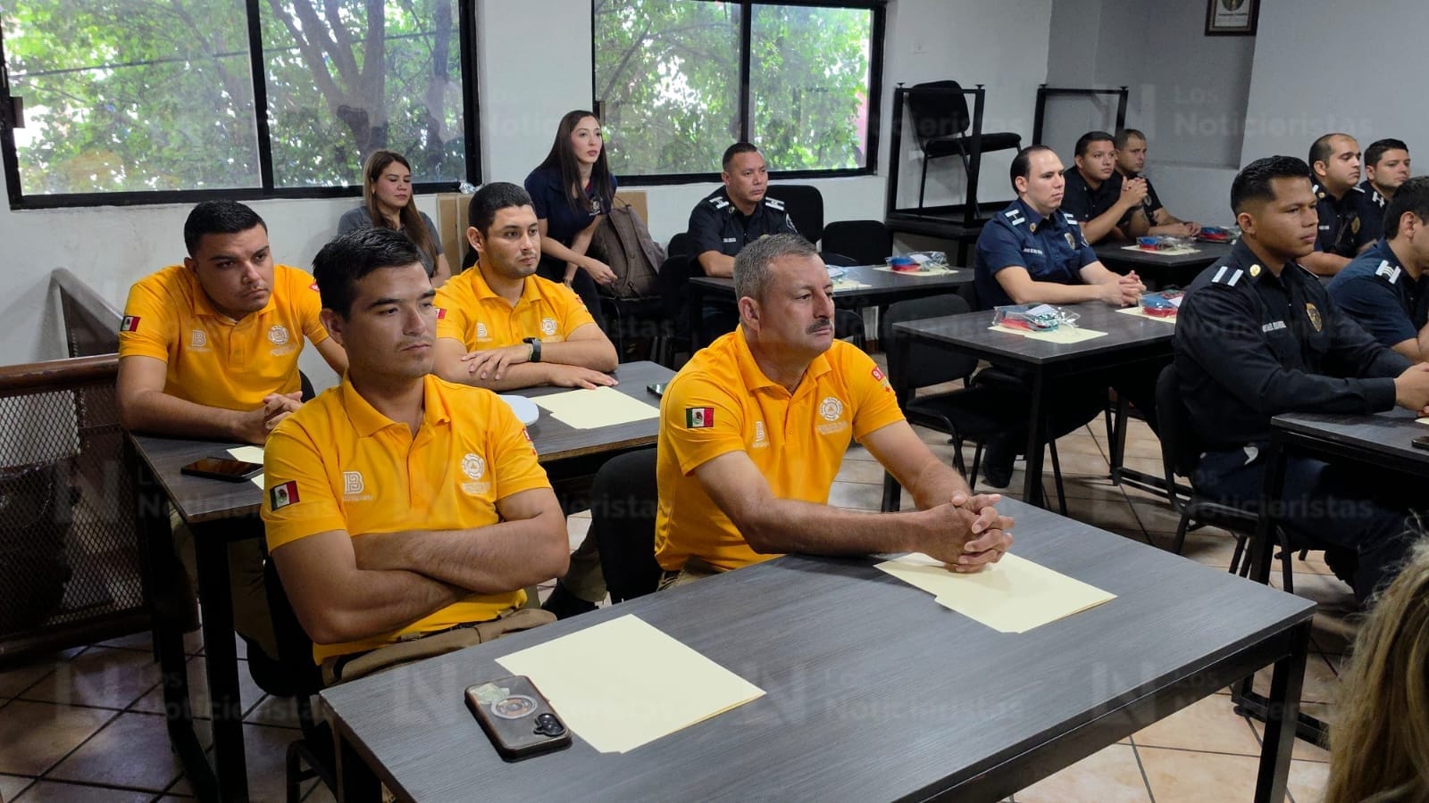 Bomberos Culiacán se certifica internacionalmente en rescate en aguas peligrosas