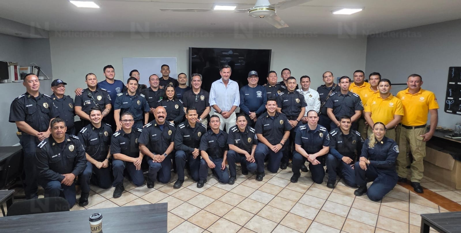 Bomberos Culiacán se certifica internacionalmente en rescate en aguas peligrosas