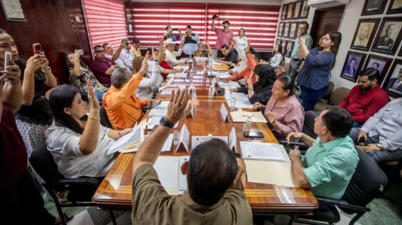 Regidora exige investigar pagos millonarios de la anterior administración por asesoría para recuperar del predial urbano en Guasave