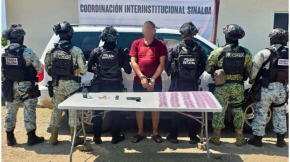 Cae hombre armado con 280 dosis de presunto cristal en Mazatlán, Sinaloa