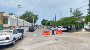 caida de arboles cortes de energia y cierre vial en guasave sinaloa