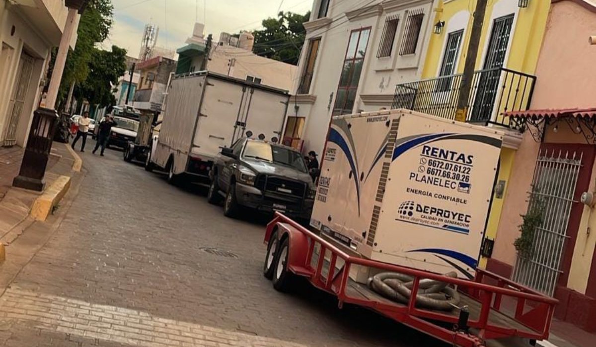 Calle del Centro Histórico de Mazatlán cerrada por "México Canta"