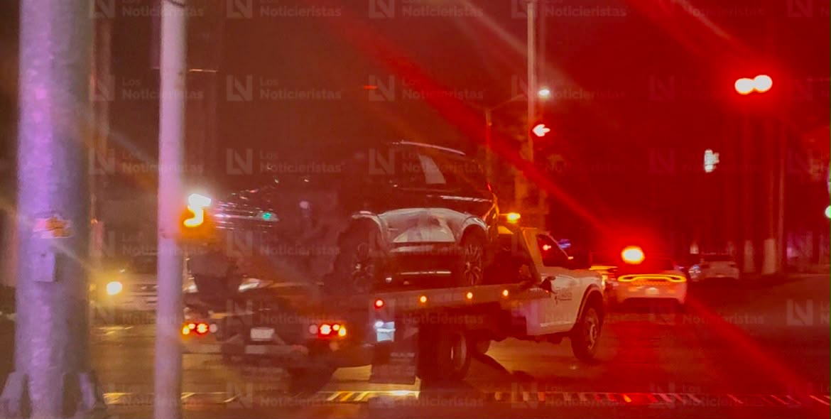 Camioneta asegurada tras enfrentamiento en el sector Scally, en Los Mochis
