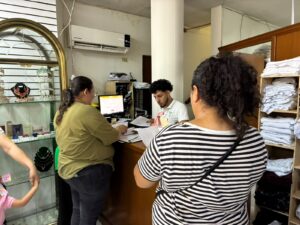 Canje de uniformes en Los Mochis
