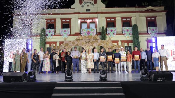 Celebra El Rosario, Sinaloa 371 años de historia con música, cultura y homenaje a quienes ponen en alto al Pueblo Mágico