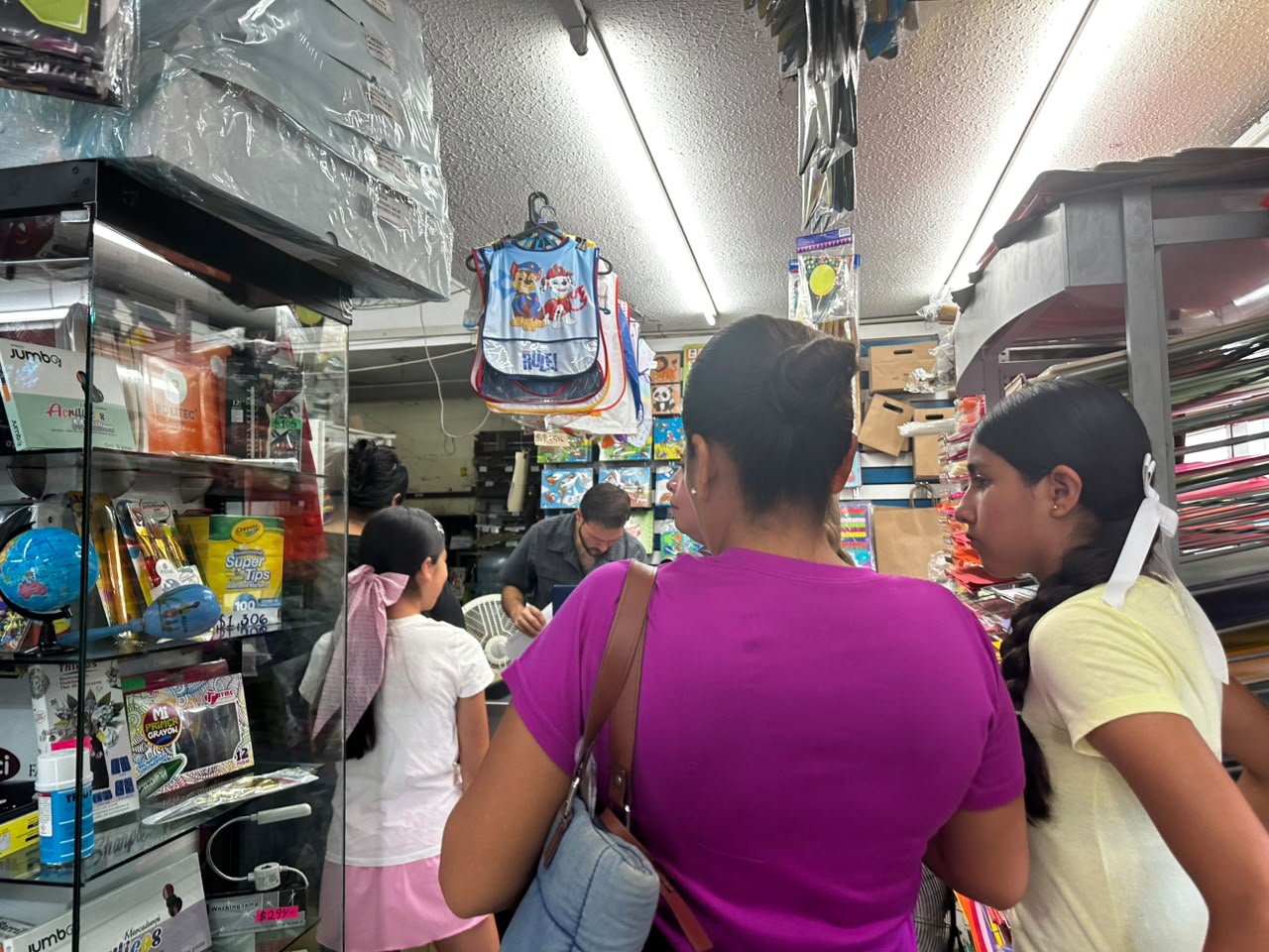 Centro de canje de útiles escolares en Mazatlán