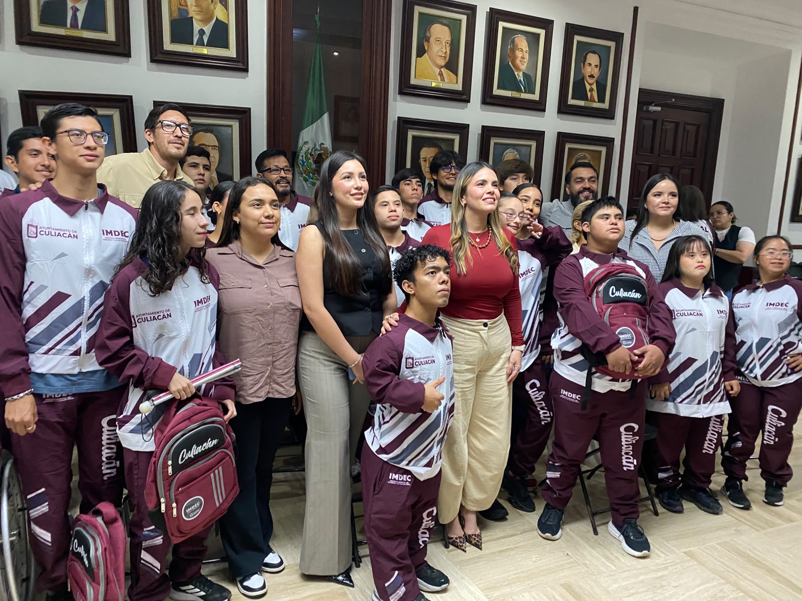 Ceremonia de abanderamiento de la delegación Culiacán rumbo a los Paranacionales Conade 2026