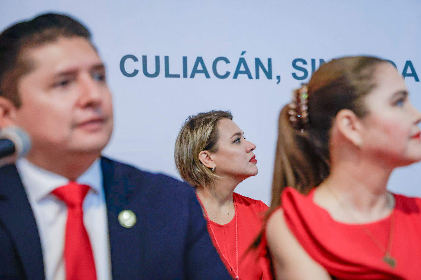 César Emiliano Lugo, Erika Sánchez y Liliana Cárdenas