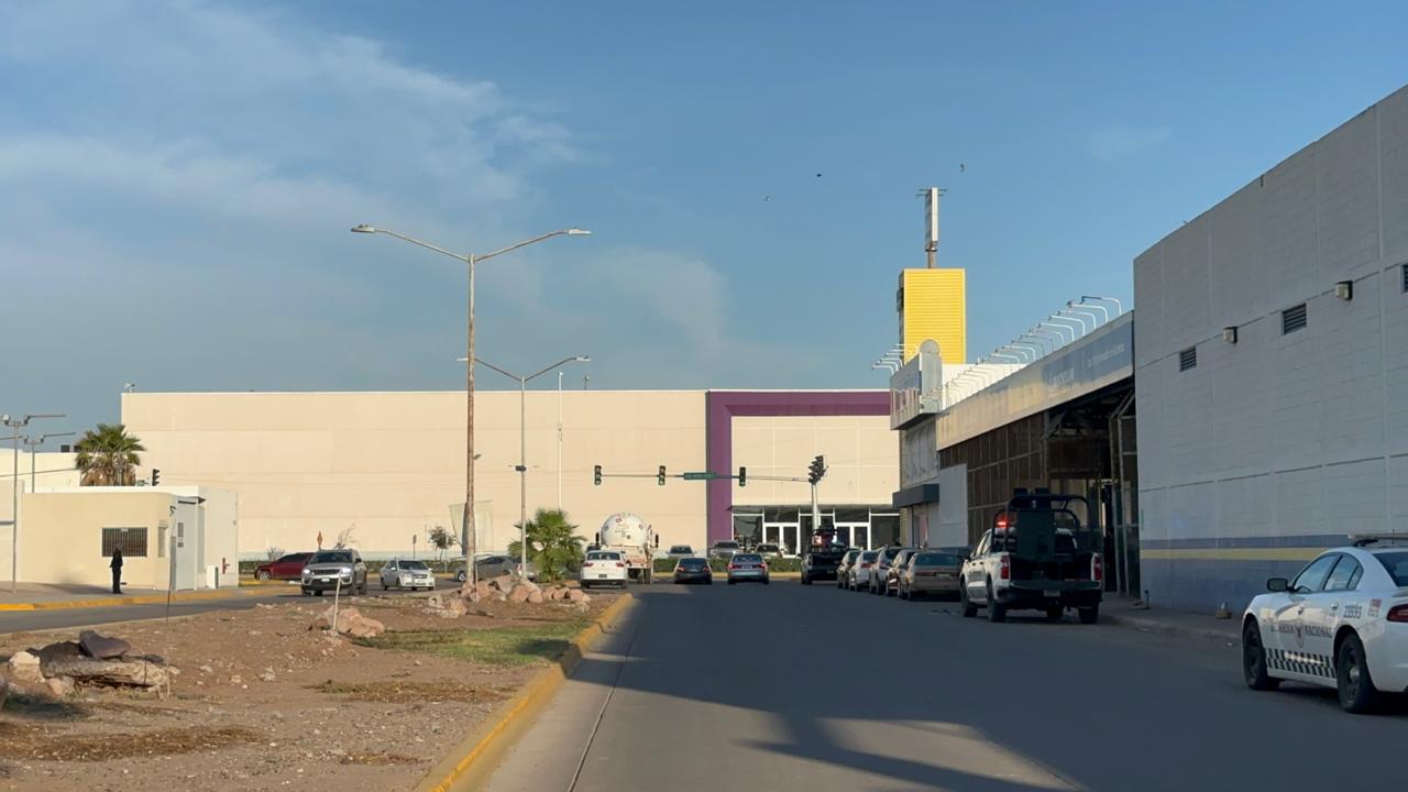 Civiles armados son trasladados al Centro de Justicia Penal Federal en Los Mochis tras enfrentamiento con GN
