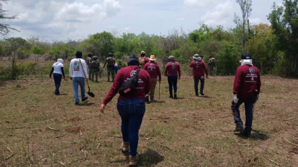 ‘Necesitamos una camioneta para seguir buscando’: colectivo de Sinaloa pide apoyo para localizar a desaparecidos
