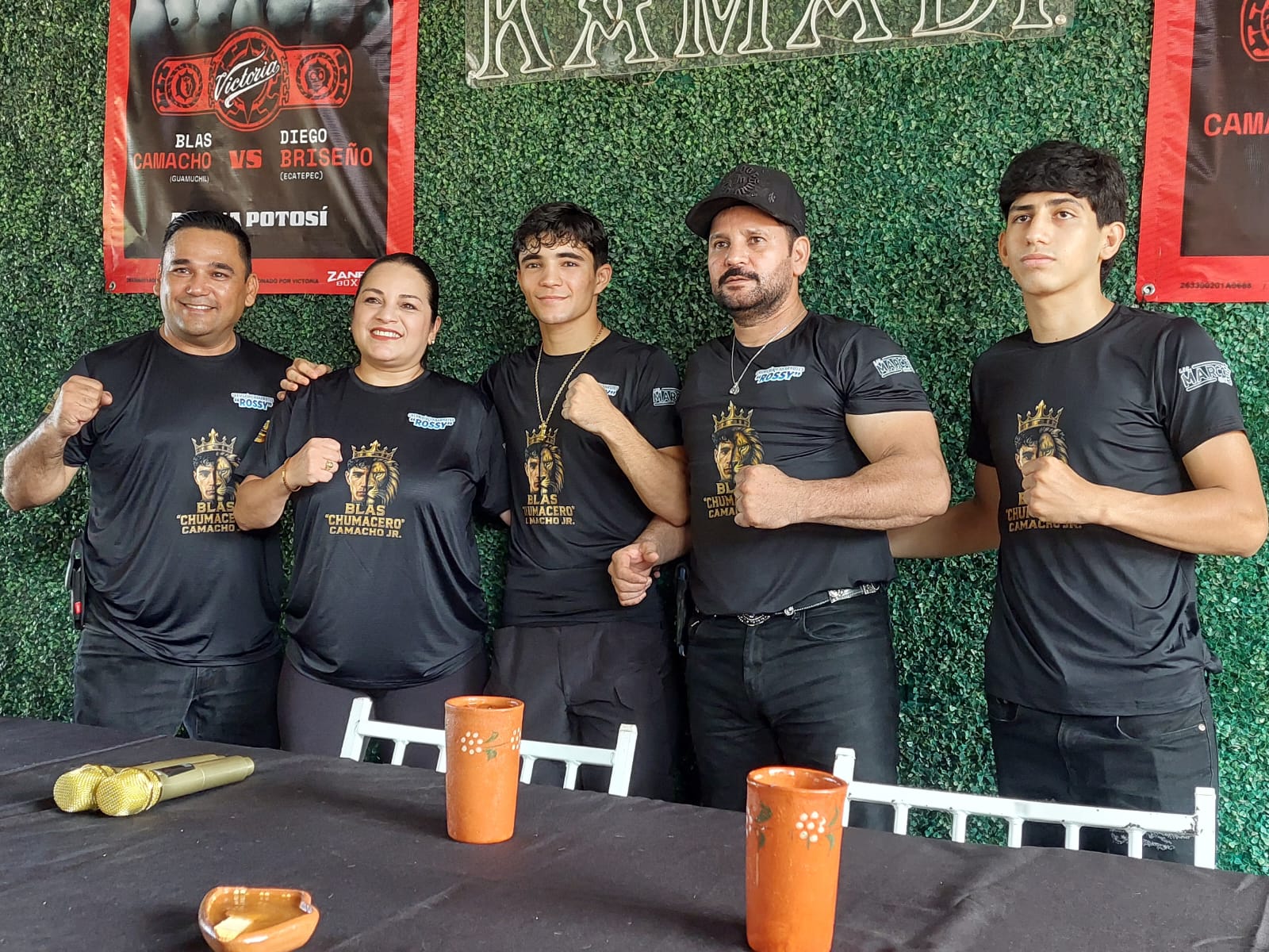 Conferencia de prensa de Blas Camacho, pugilista de Guamúchil