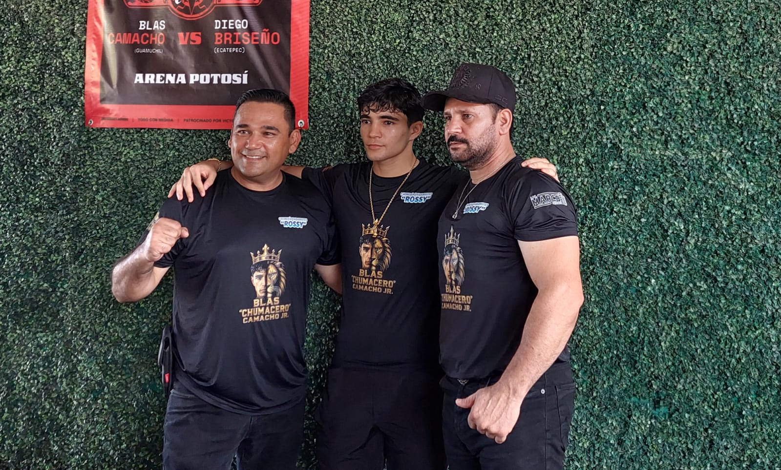 Conferencia de prensa de Blas Camacho, pugilista de Guamúchil