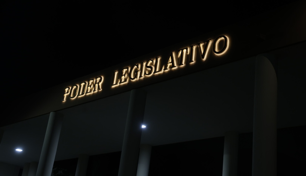 Congreso de Sinaloa de noche