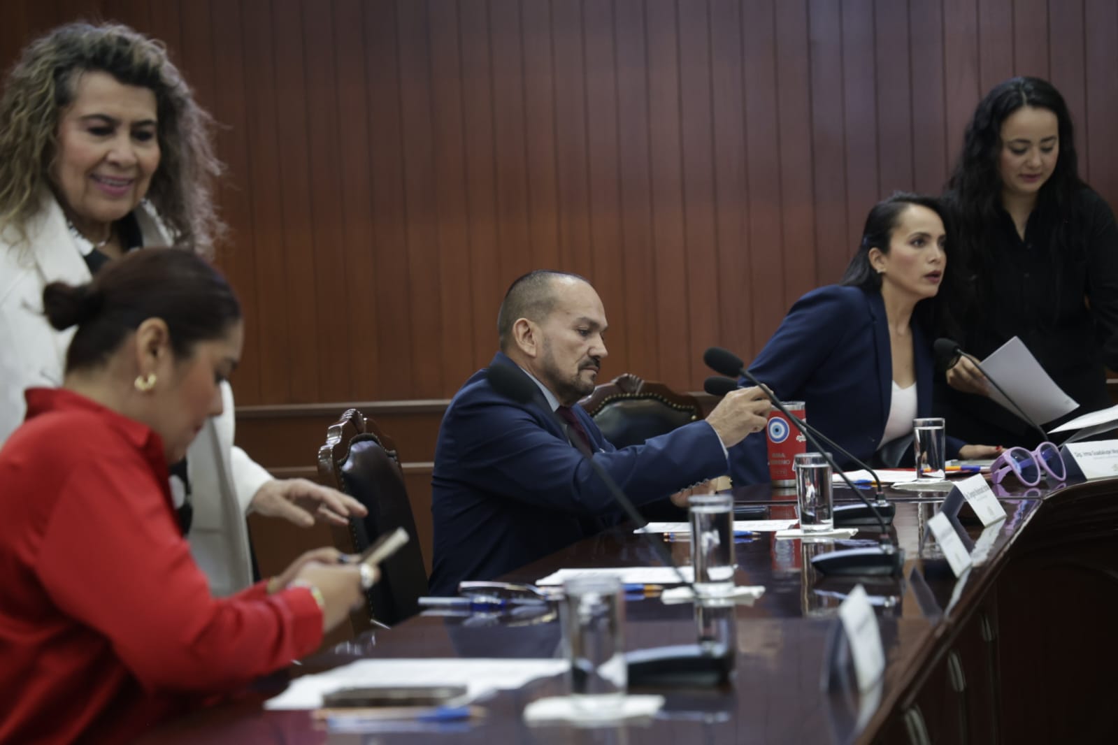 Aprueba Congreso de Sinaloa segunda solicitud de licencia a Rubén Rocha Moya