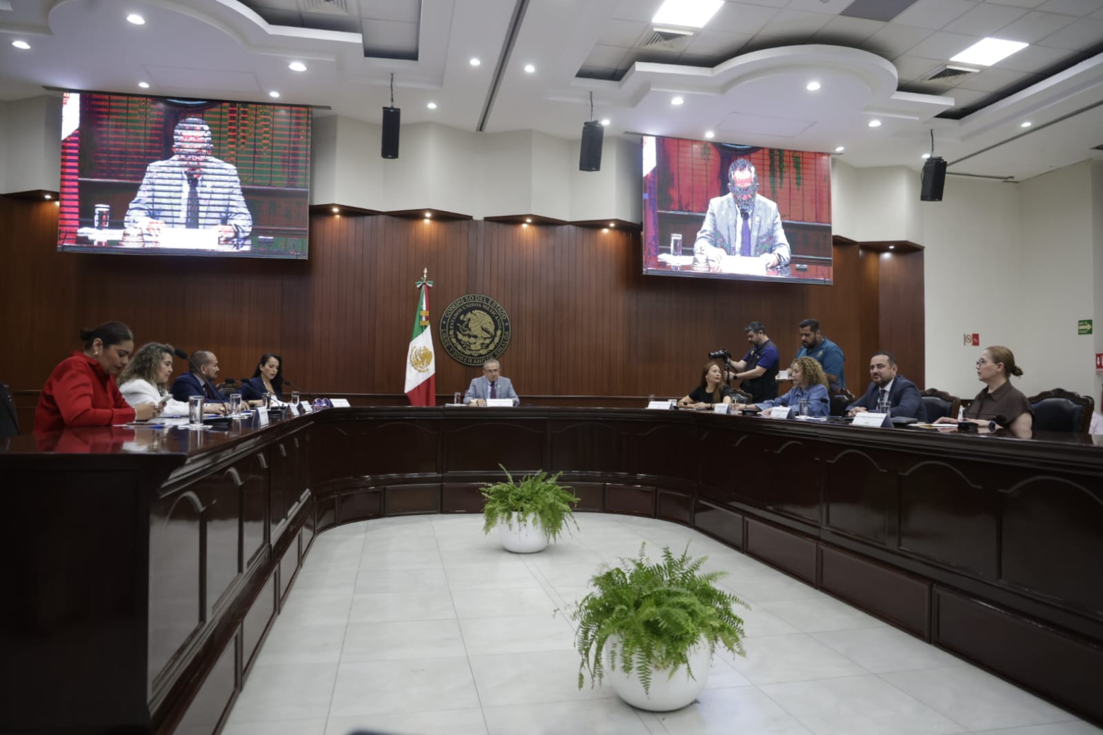 Aprueba Congreso de Sinaloa segunda solicitud de licencia a Rubén Rocha Moya