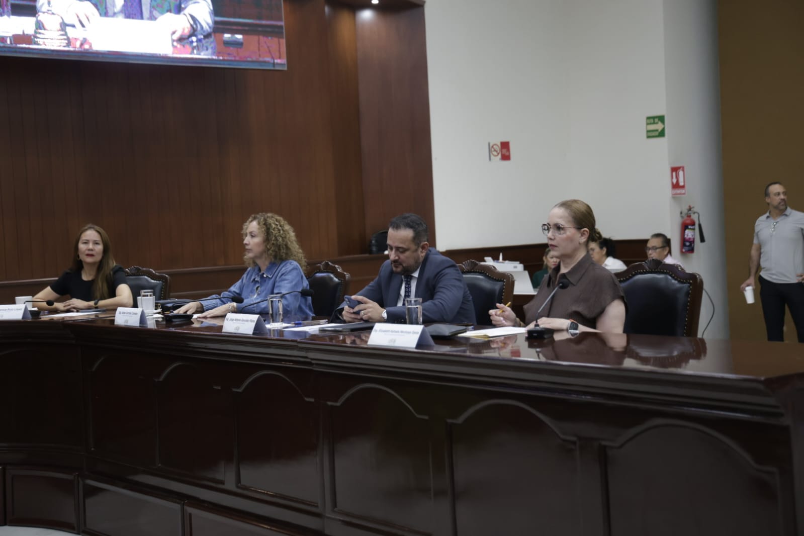 Aprueba Congreso de Sinaloa segunda solicitud de licencia a Rubén Rocha Moya