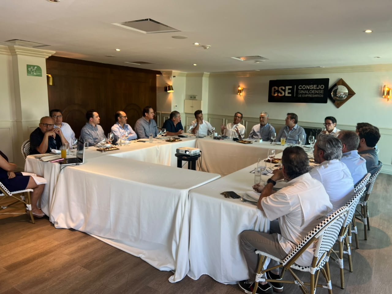 Consejo Sinaloense de Empresarios se reúnen con Alfonso Ramírez Cuéllar en Culiacán