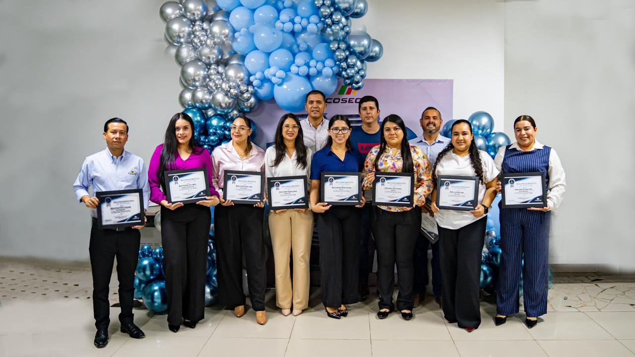 Coseco celebra su aniversario número 19 con reconocimientos a colaboradores