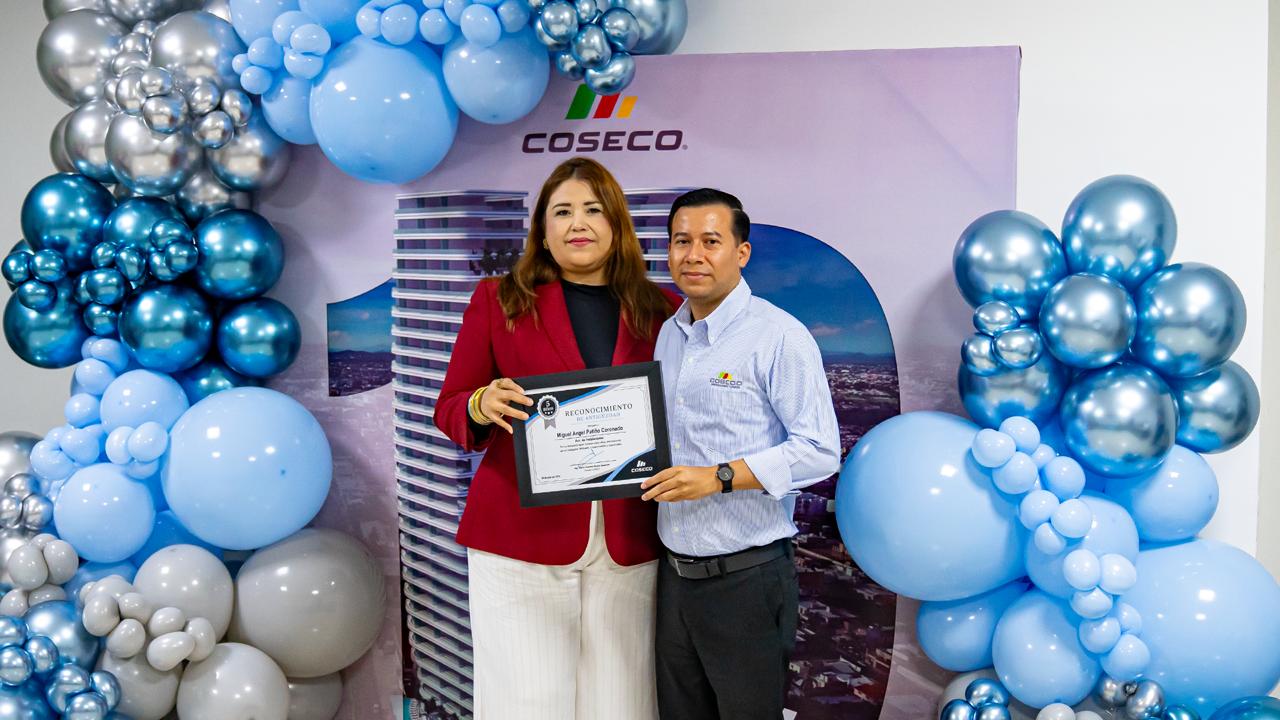 Coseco celebra su aniversario número 19 con reconocimientos a colaboradores