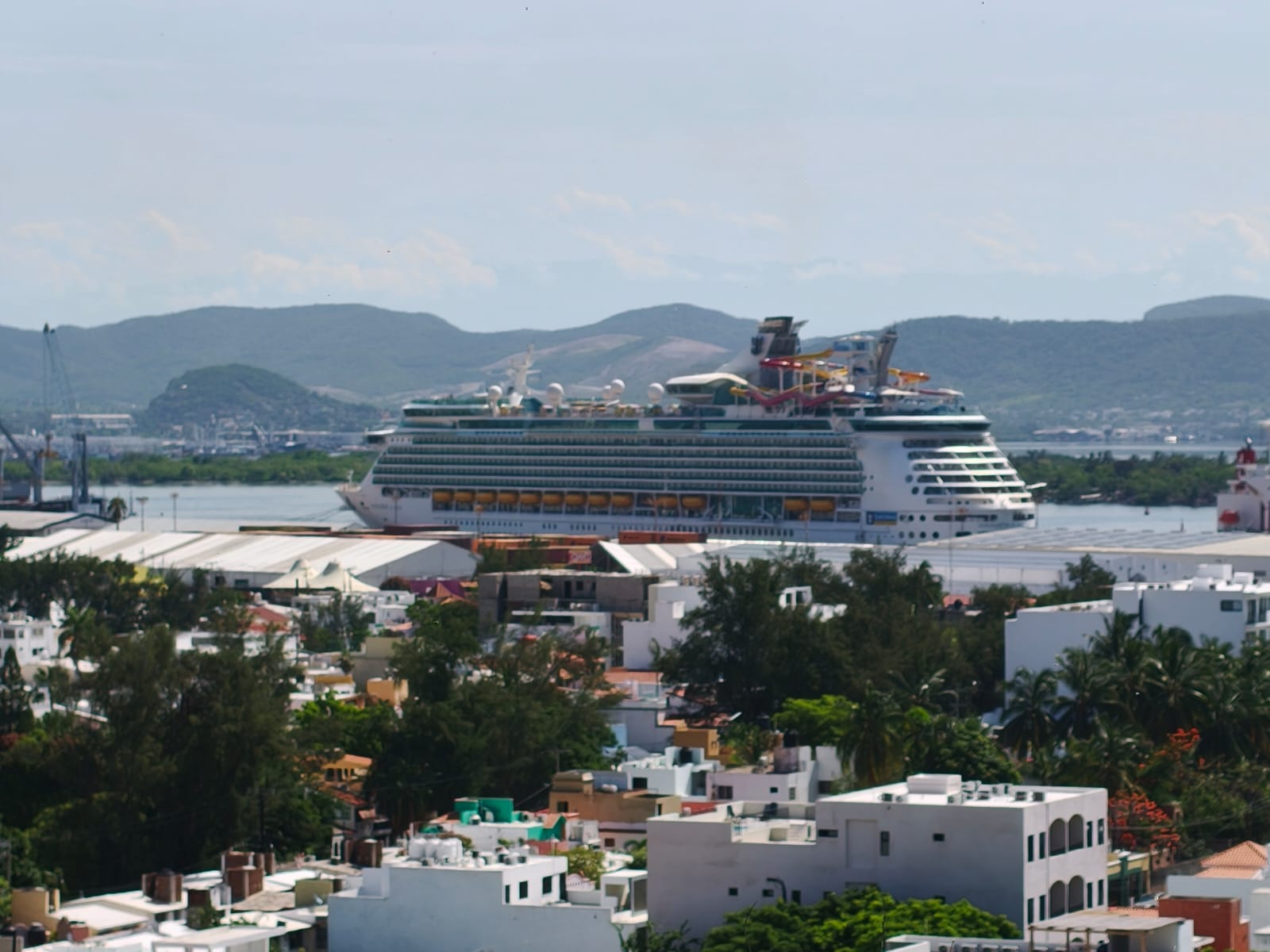 crucero “Navigator of the Seas”